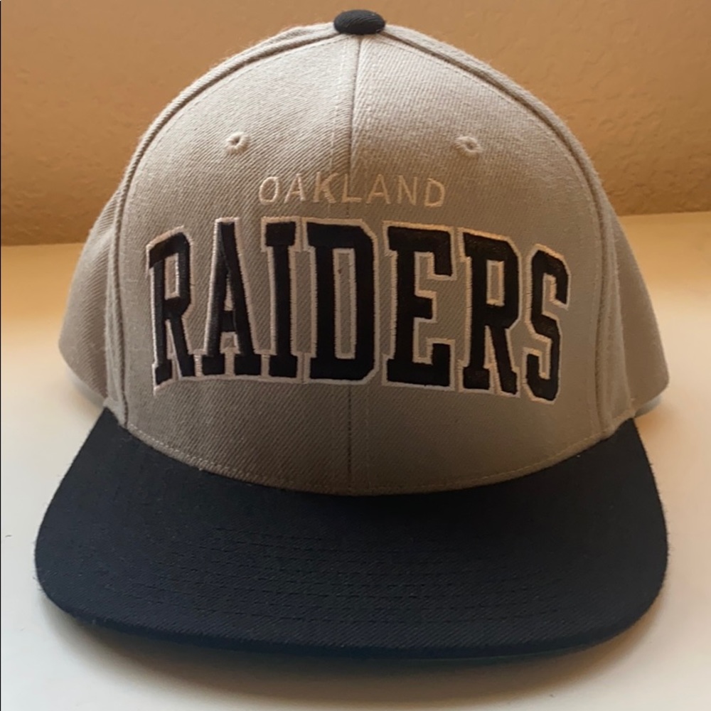 Vintage Oakland Raiders SnapBack Hat